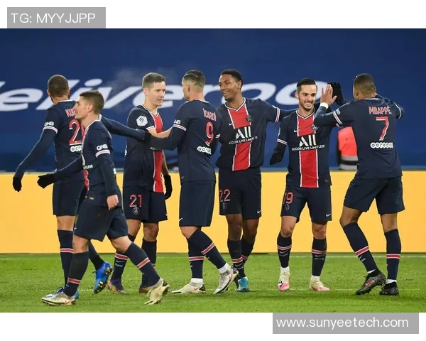 巴黎圣日耳曼引进国米后卫，助力强化防线阵容