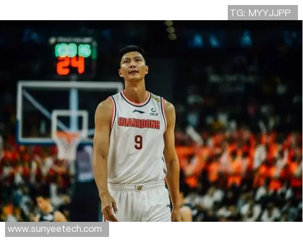 易建联以全明星之姿领衔华南虎夺得CBA总冠军,创出历史新高 易建联以全明星之姿领衔华南虎夺得CBA总冠军,创出历史新高